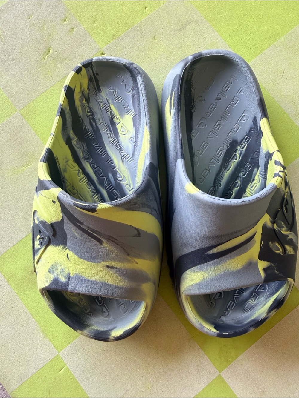 Quicksilver Kids Slide Sandals - Gray and Yellow